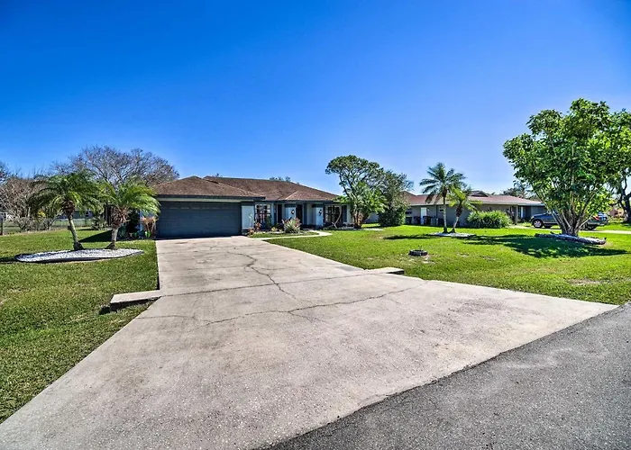 Lanai, Pool & Gas Grill: Sebring Retreat!