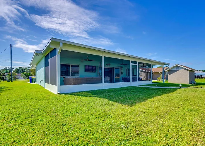 Sebring Serenity: Waterfront Retreat W/ Boat Dock!